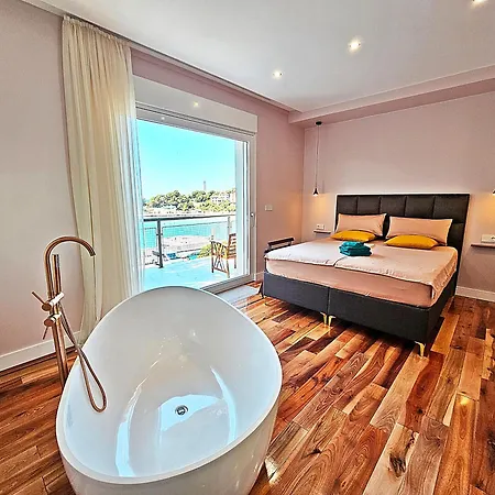 Panorama Penthouse - 5 Star With Roof Jacuzzi 아파트 스플리트
