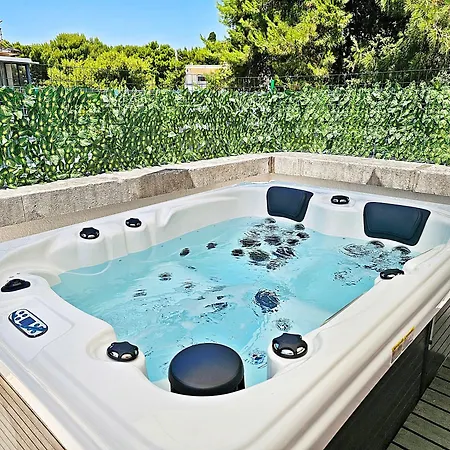 Panorama Penthouse - 5 Star With Roof Jacuzzi Split